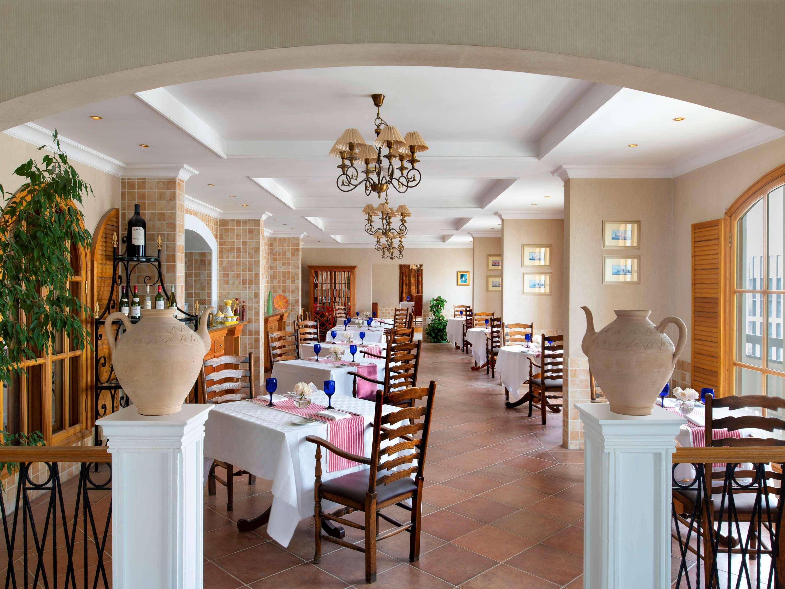 Treffen House Doha - Souq Waqif And Next To Msheireb Metro Station Hotel Kültér fotó