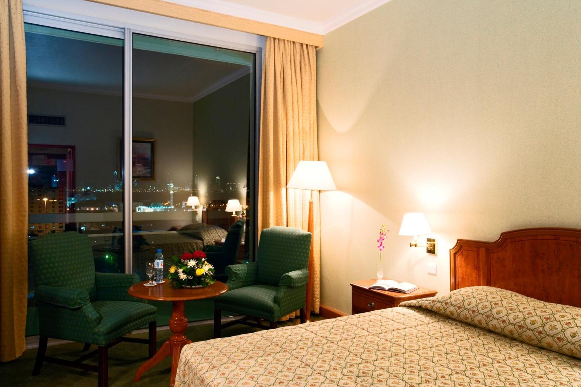 Treffen House Doha - Souq Waqif And Next To Msheireb Metro Station Hotel Szoba fotó